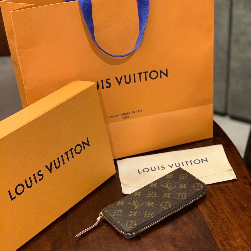 Authentic Clemence Louis Vuitton wallet